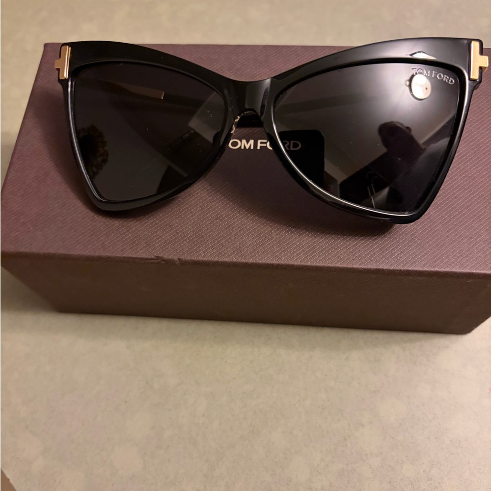Tom Ford Women’s Black Cat-Eye Sunglasses